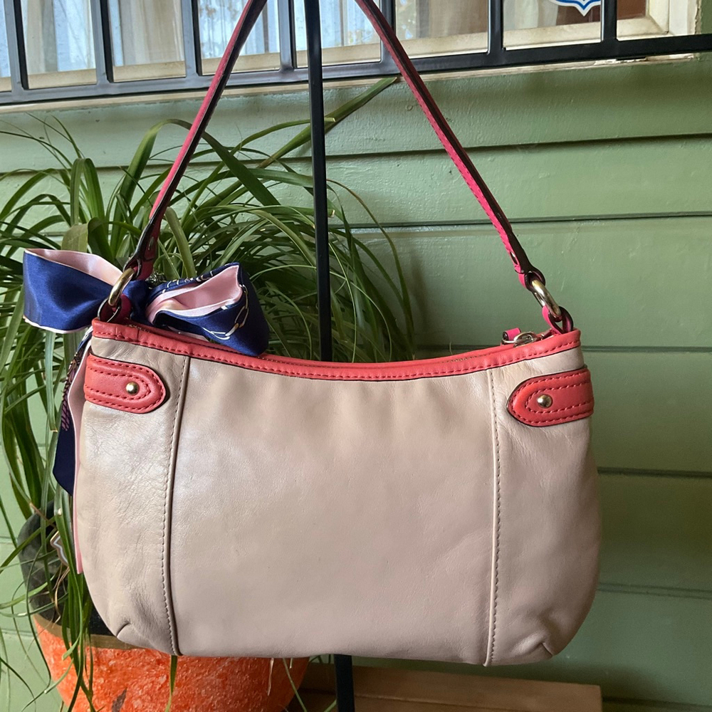 Coach Daisy Spectator Purse Tan/Pink with Scarf (no hang tag) - Picture 7 of 14